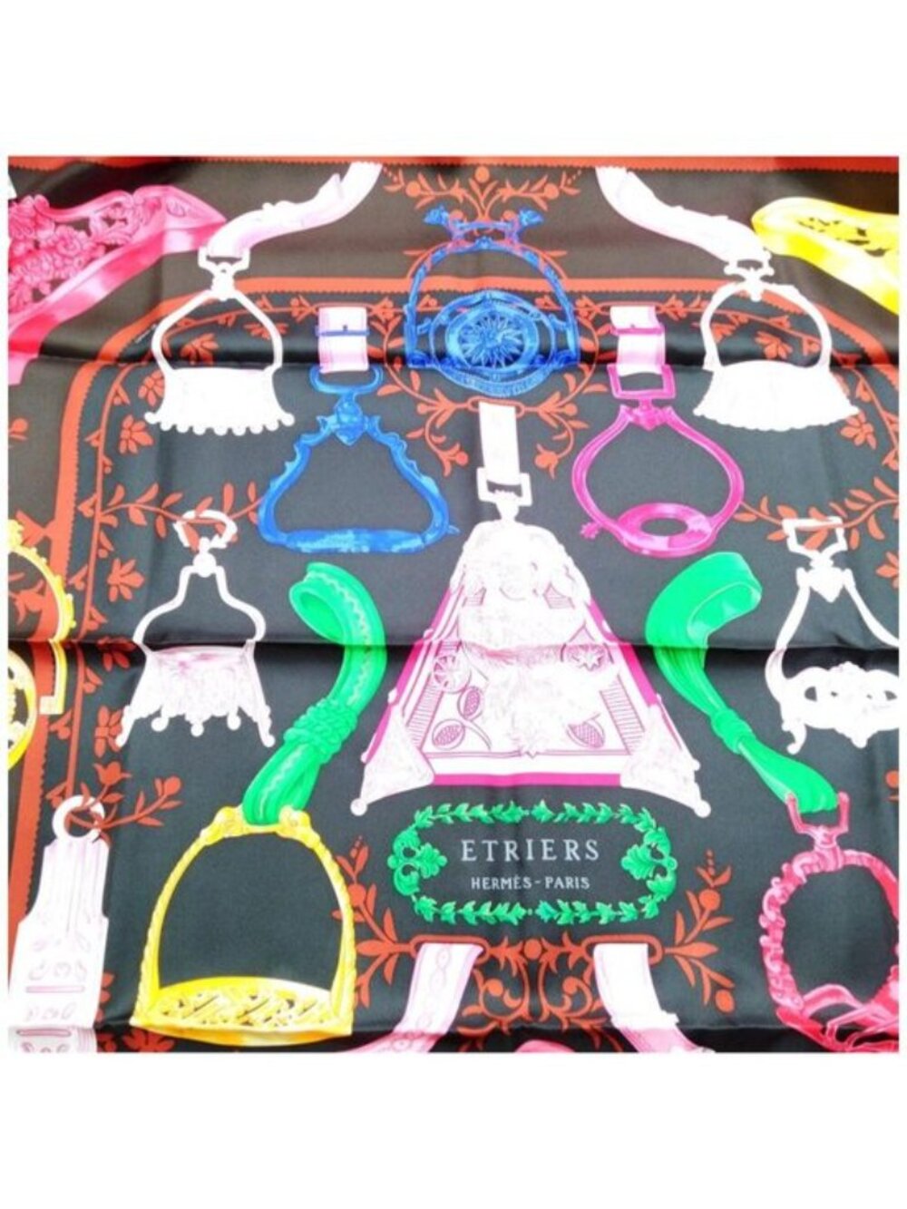 Authnetic Hermès Etriers Carré 90 Silk Scarf Pink Black - Picture 7 of 10
